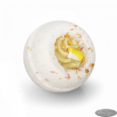 Десерт-шарик  для ванн комбинированный ПЛОМБИР, серия "Праздничная" 140гр / ТМ Берегиня